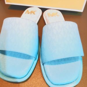 NEW MICHAEL Michael Kors Hayworth Ombré Logo Slide Sandal - Ocean Blue